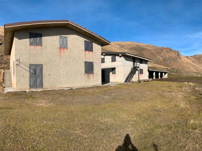 Casa con 5 locali in vendita in Stroppo