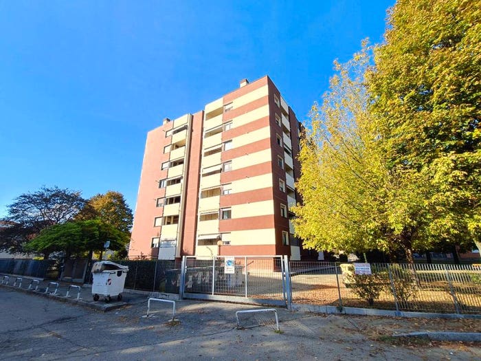 Appartamento trilocale in vendita in Via Juglaris, Mercato Santa Maria, Moncalieri