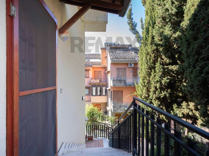 Casa con 6 locali in vendita in Via per San Giovanni Galermo, Centro, Gravina di Catania