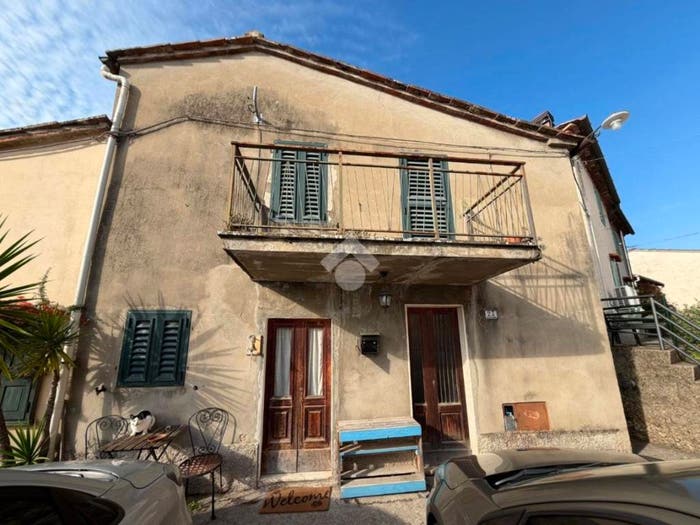 Casa con 6 locali in vendita in Via di Arcigliano, San Giorgio Arcigliano, Pistoia