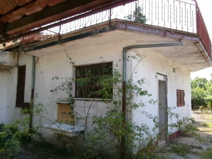 Casa con 6 locali in vendita in Via dei Cappuccini, Scurcola Marsicana