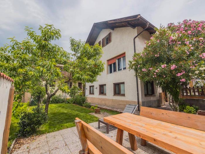 Casa con 5 locali in vendita in Via Campo Sportivo, Ora