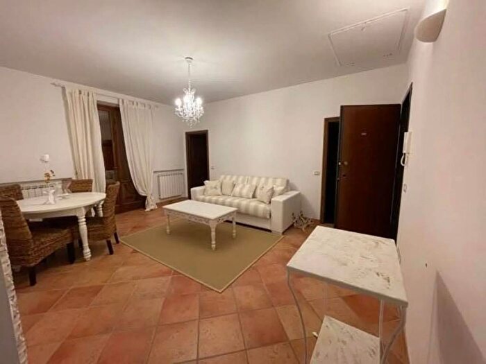 Appartamento con 5 locali in vendita in Marliana