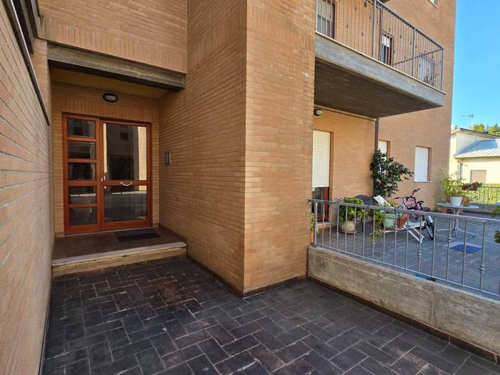 Appartamento trilocale in vendita in Via dei Gelsomini, Bellante
