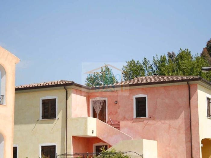 Appartamento trilocale in vendita in Posada