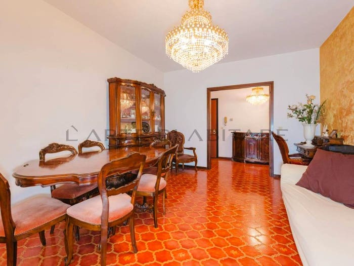Appartamento con 6 locali in vendita in Via Guglielmo Marconi, Centro, Musile di Piave