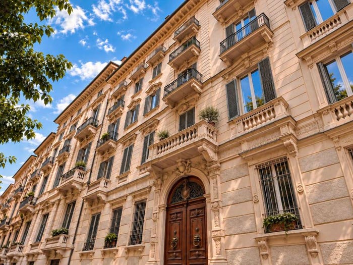 Appartamento con 6 locali in vendita in Via Ettore Perrone, Quadrilatero Romano, Torino