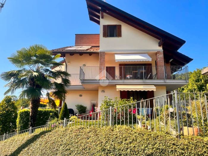 Casa con 5 locali in vendita in via della Trinita', Centro, Castiglione Torinese