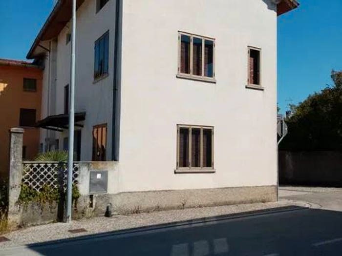 Casa con 5 locali in vendita in Centro, Castions di Strada