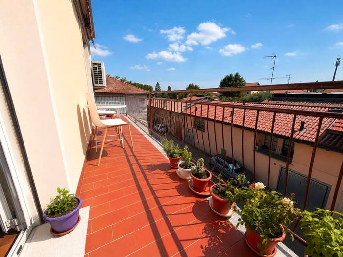 Appartamento trilocale in vendita in Via Borgognone, Semicentro, Cantù