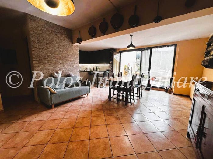 Appartamento con 5 locali in vendita in Via Barletta, Fermo