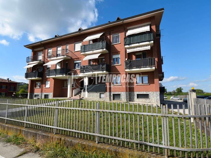 Appartamento con 5 locali in vendita in Via San Sudario Baraccone, Castagnito