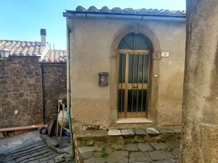 Casa con 6 locali in vendita in via del Popolo, Montelaterone, Arcidosso