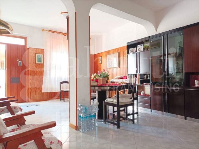 Casa trilocale in vendita in Via Vittorio Veneto snc, Quartu, Quartu Sant'Elena