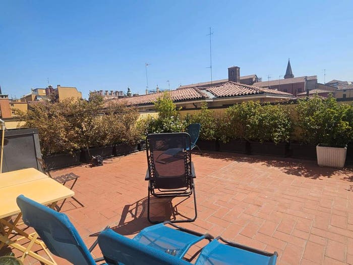 Appartamento con 5 locali in vendita in Via de' Griffoni, Centro Storico, Bologna