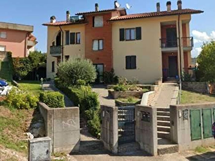 Appartamento con 6 locali in vendita in Via Fratelli Ramaccioni, Promano, Città di Castello