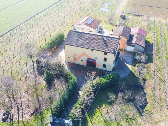 Casa con 5 locali in vendita in Via Tre Ponti Carpi MO Italia, Cibeno, Carpi