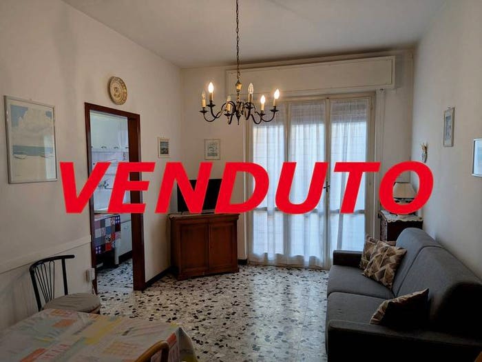 Appartamento bilocale in vendita in Via del Borgo, Centro, Ceriale