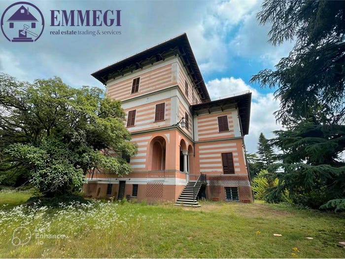 Casa con 6 locali in vendita in Strada Villalvernia Novi Ligure AL Italia, Novi Ligure
