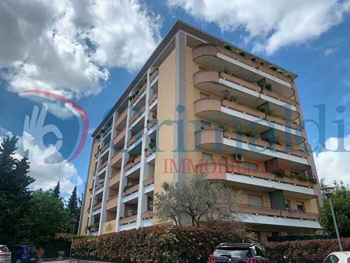 Appartamento trilocale in vendita in Via Giovanni Giolitti, Corciano