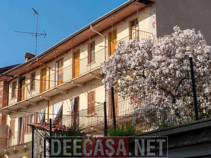 Casa con 6 locali in vendita in Via Ottavio Trinchieri No Number, Centro, Romagnano Sesia