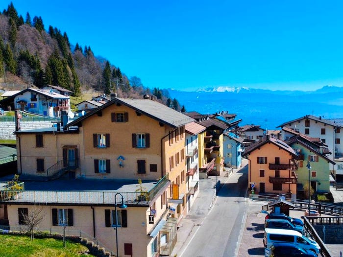Appartamento quadrilocale in vendita in Via Lega Nazionale, San Sebastiano, Folgaria