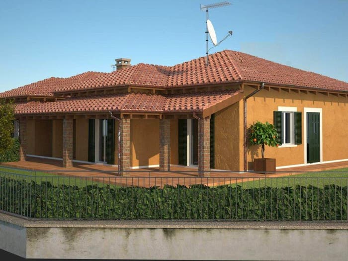 Casa quadrilocale in vendita in Corso Acqui, Nizza Monferrato