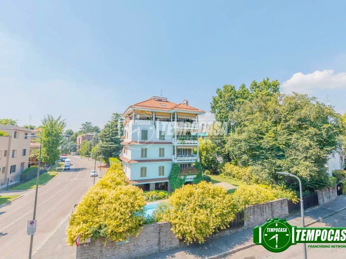 Appartamento trilocale in vendita in Via degli Ottoboni, San Siro, Milano