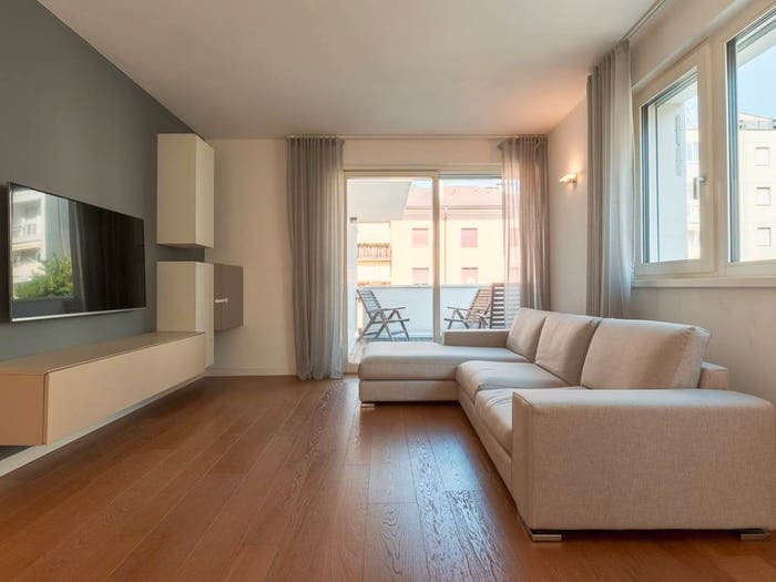 Appartamento trilocale in vendita in Via Tre Santi, Gries San Quirino, Bolzano