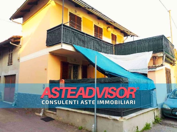 Casa quadrilocale in vendita in Via Dottor Girola, Centro, Buttigliera d'Asti