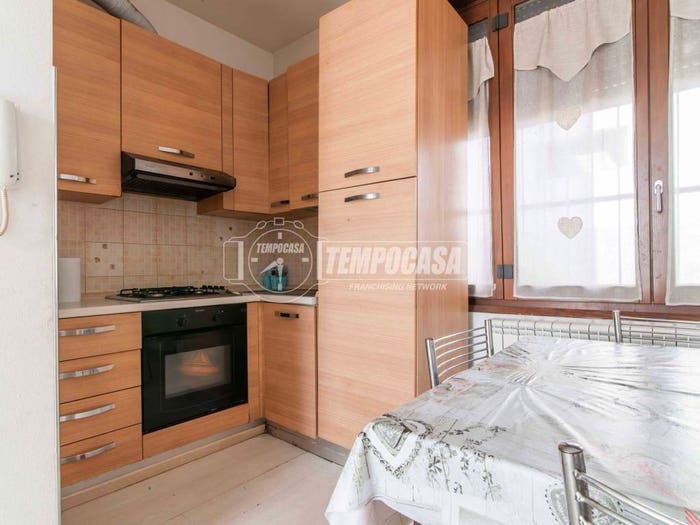 Appartamento bilocale in vendita in Via Cavour, Oltrona di San Mamette