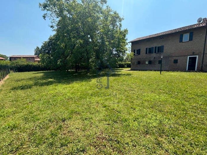 Appartamento con 6 locali in vendita in Via Vittorio Veneto, Centro, Formigine