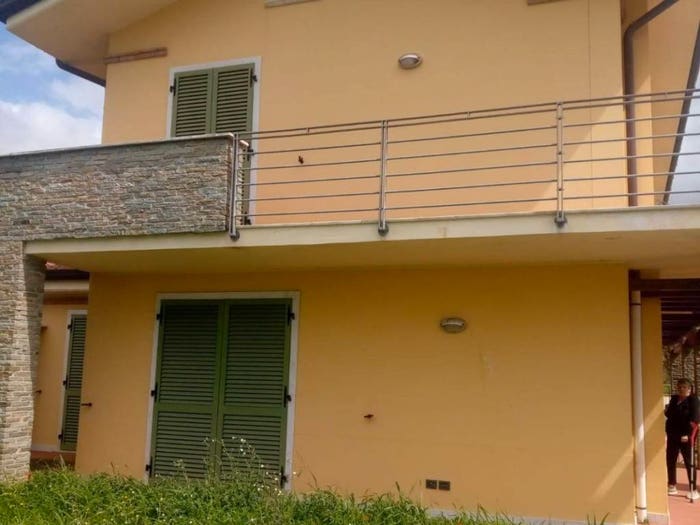 Casa quadrilocale in vendita in Avenza, Carrara