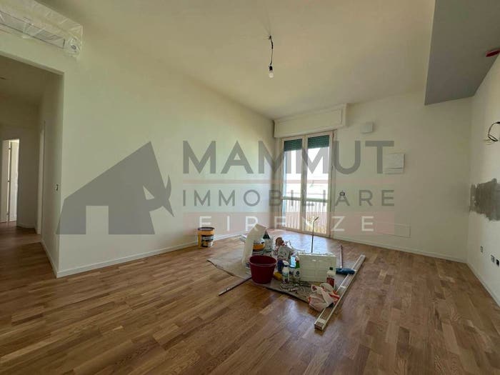 Appartamento trilocale in vendita in Via Enrico Forlanini, Novoli, Firenze