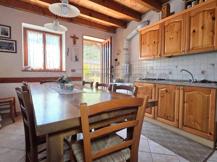 Casa bilocale in vendita in Recoaro Terme