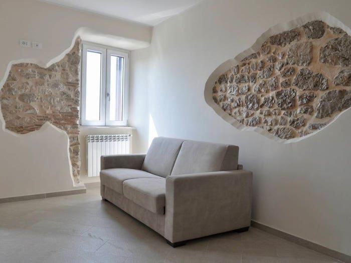 Appartamento monolocale in vendita in Via Regina Margherita, Fumone