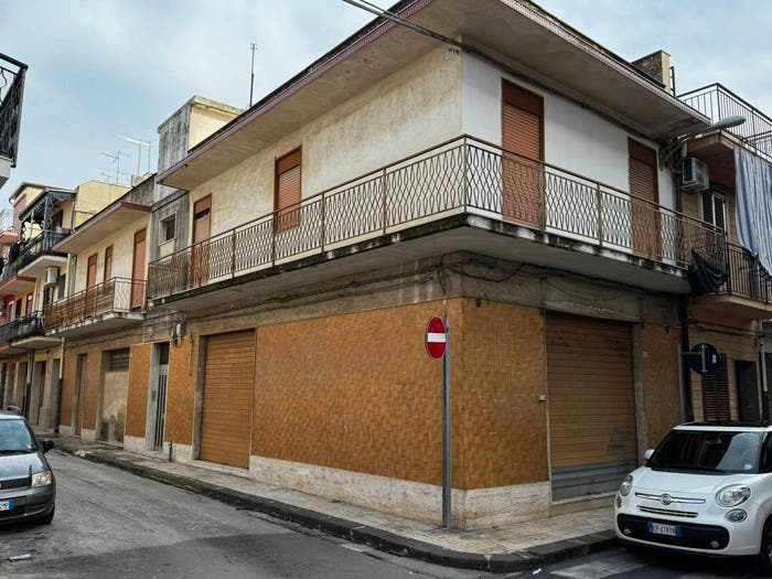 Casa quadrilocale in vendita in Floridia