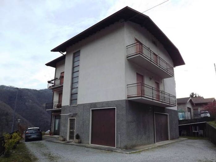 Appartamento trilocale in vendita in Viale Europa, Costa Serina