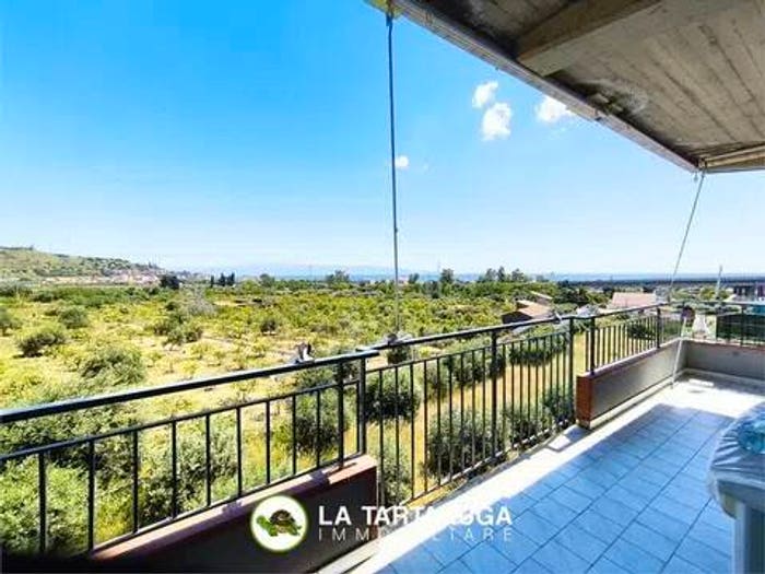 Appartamento bilocale in vendita in Via Sparagonà, Centro, Santa Teresa di Riva