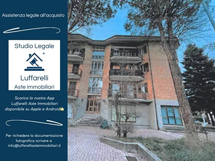 Appartamento con 6 locali in vendita in Via Nazionale, Centro, Urbino