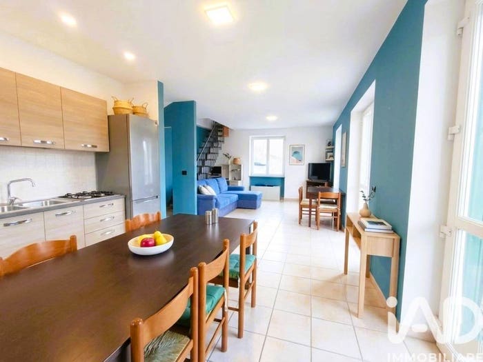 Casa con 6 locali in vendita in Via MONT, Pessinetto