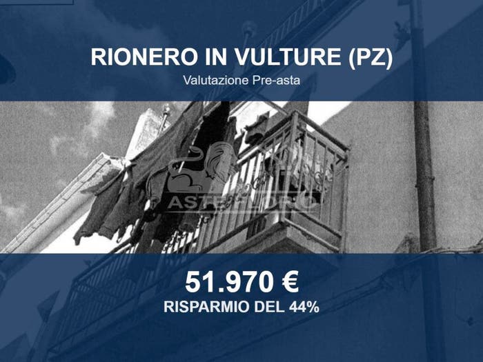 Casa con 5 locali in vendita in Via Masaniello, Rionero in Vulture