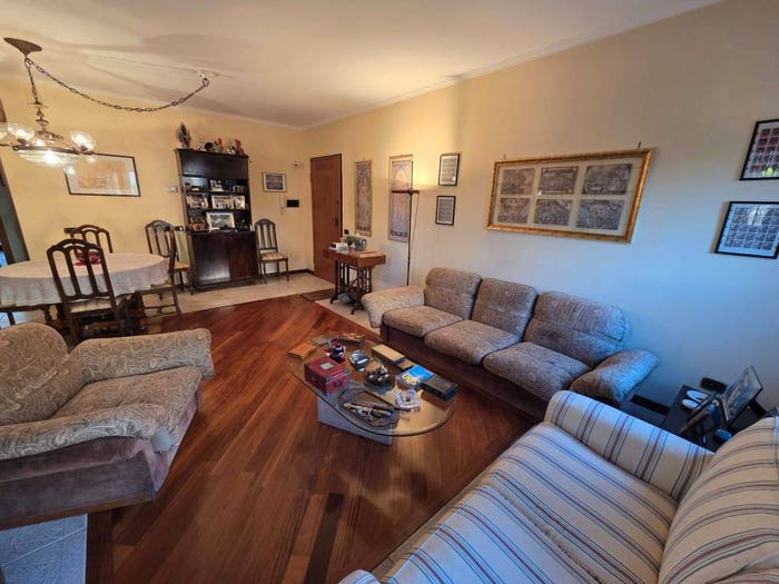 Appartamento trilocale in vendita in Via del Laghetto, Castel Gandolfo