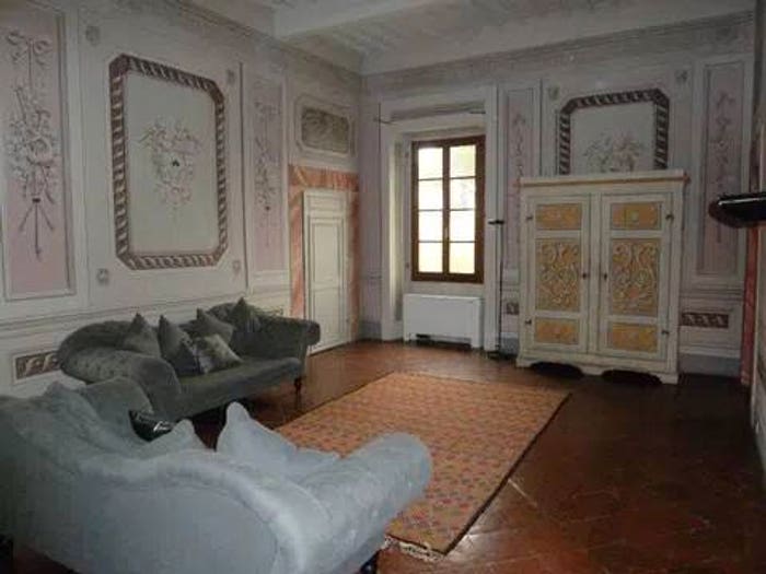 Casa con 6 locali in vendita in Centro, Calci