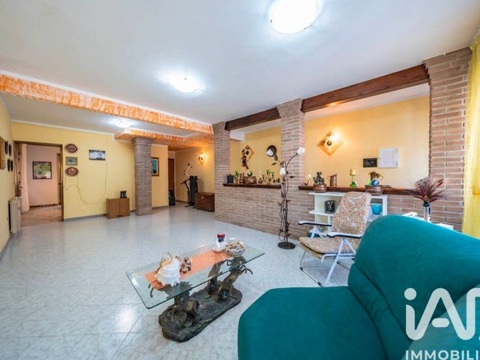 Casa con 6 locali in vendita in Via Piazza Garibaldi, Ariano Ferrarese, Mesola