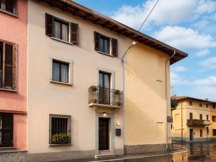 Appartamento trilocale in vendita in Via San Giulio, Massina, Cislago
