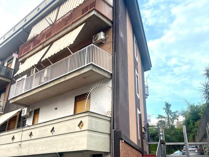 Appartamento quadrilocale in vendita in Via Giacomo Puccini, Centro, Gravina di Catania