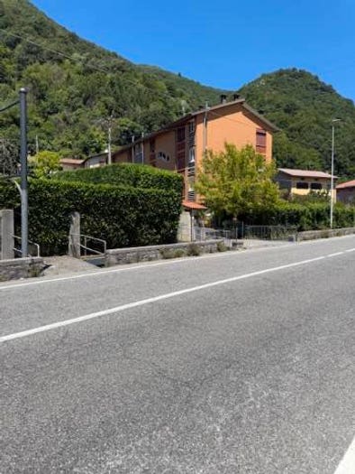 Appartamento trilocale in vendita in Via Provinciale, Centro, Albino