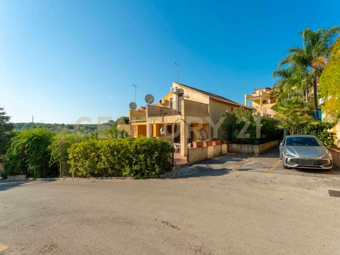 Casa trilocale in vendita in baia arcile, Costa Saracena Castelluccio, Augusta