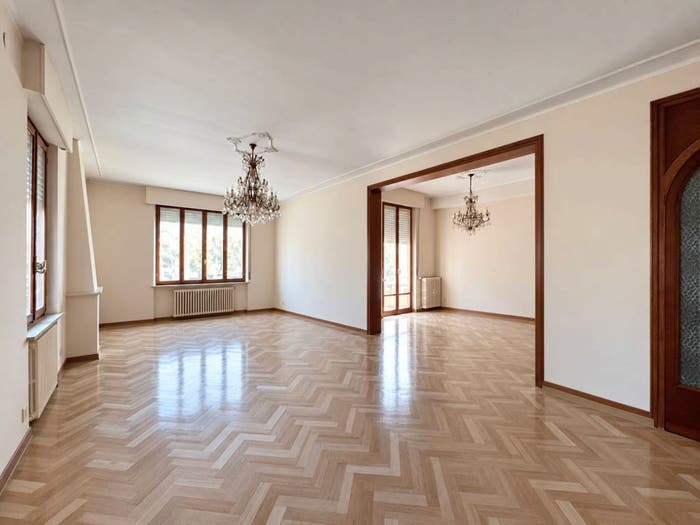 Appartamento con 5 locali in vendita in Via Antonio Gramsci, Via Gramsci, Jesi